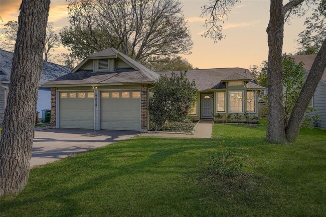 Photo - 9839 Briar Ridge Dr