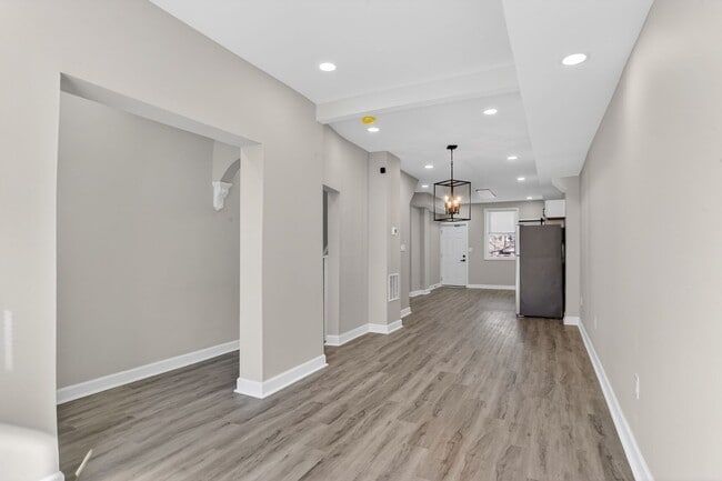 Photo - 2102 W Saratoga St