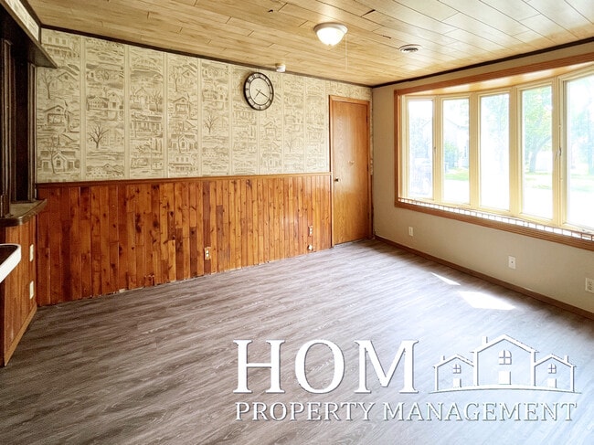 Photo - 1520 4th Ave