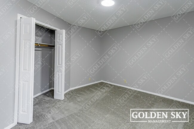 Photo - 2601-2607 W Keller Rd