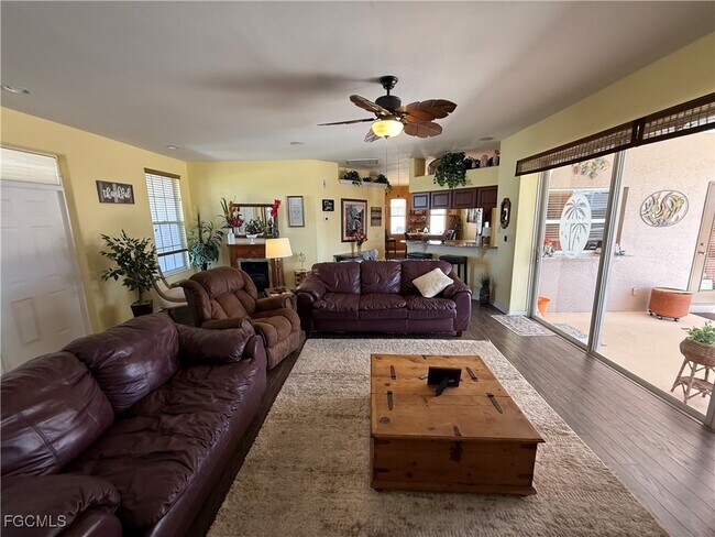 Photo - 3619 SW 6th Ave