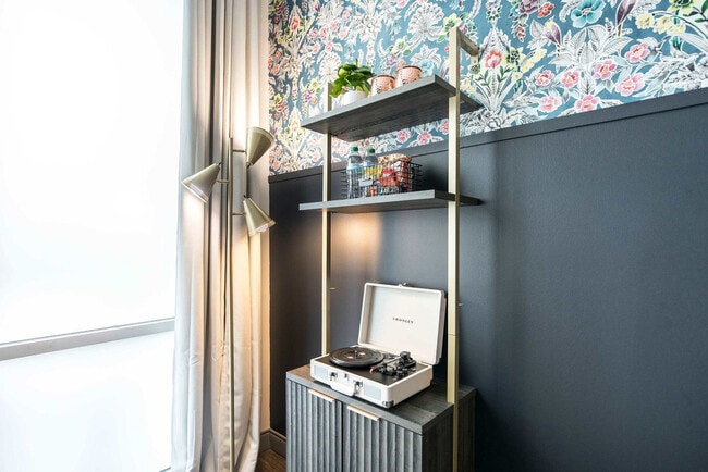 Photo - 520 Martin Luther King Jr Blvd Unit SI ID1356287P