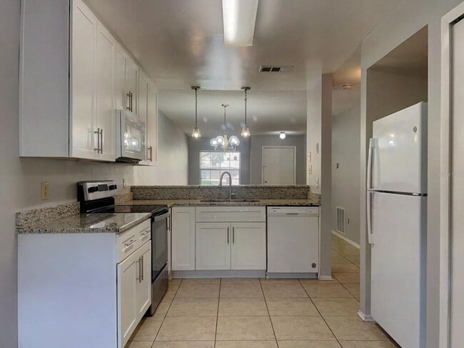 Photo - 1421 Sophie Blvd
