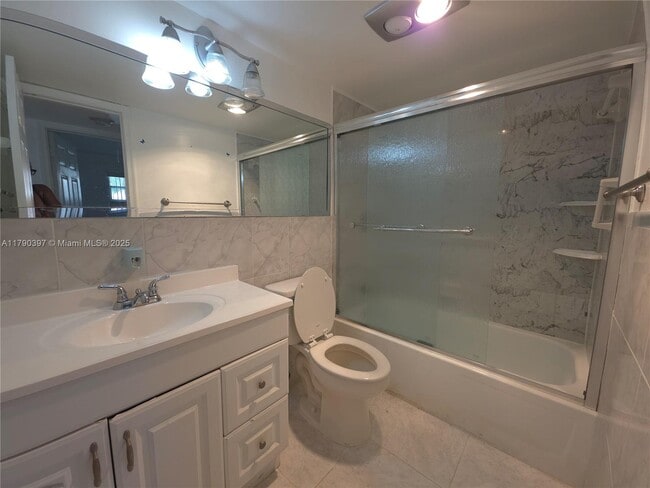 Photo - 8940 S Hollybrook Blvd