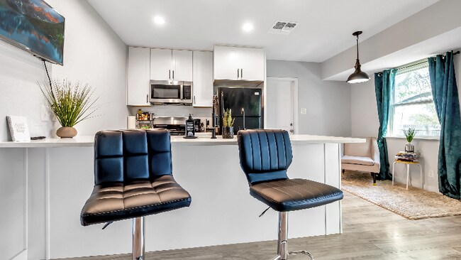 Photo - 1322 Meadow Knoll Dr