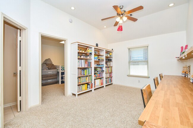 Photo - 16814 Ranger Ridge Dr