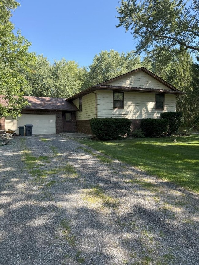 Building Photo - 267 Arbor Dr Rental