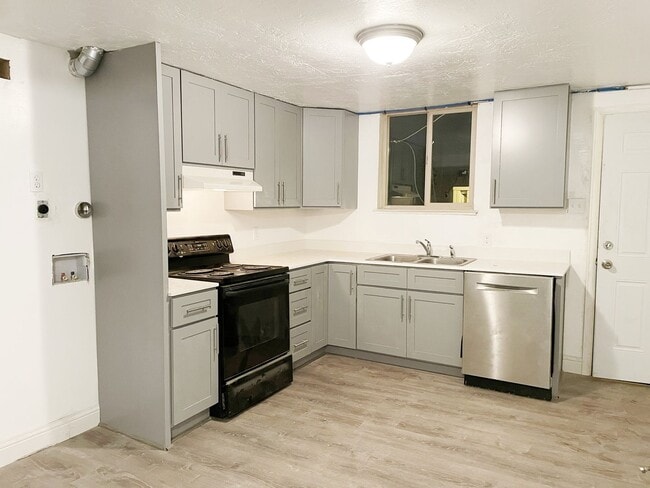 Photo - 3508-3514 Bruce Randolph Ave Unit 3514