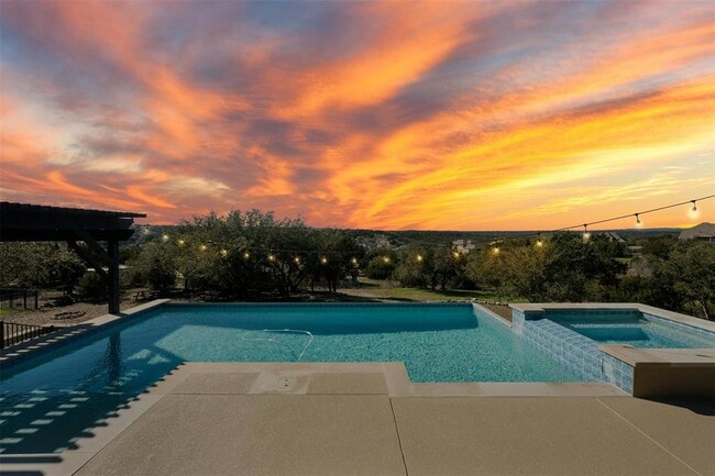 Photo - 4700 Topacio Dr