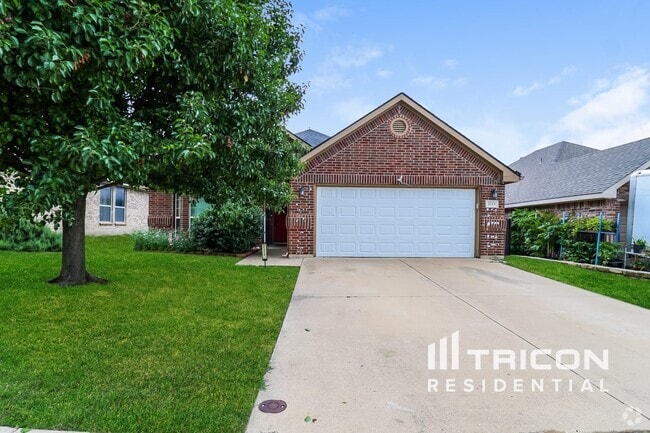 Building Photo - 2213 Wakecrest Dr Rental