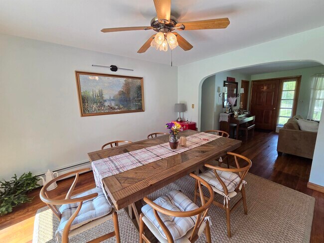 Photo - 276 Shaker Hill Rd