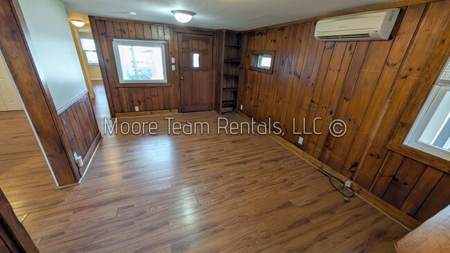 Photo - 522 3rd Ave W Unit Main Level