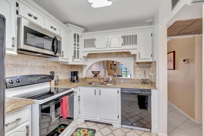 Photo - 7101 Golf Colony Ct Unit 102