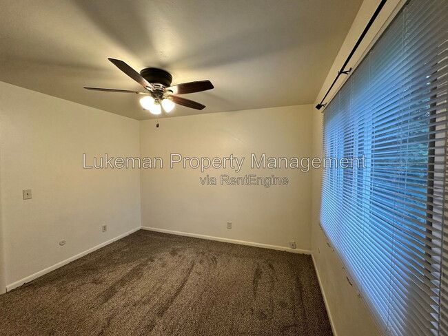 Photo - 518 N Clarendon St