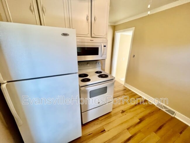 Photo - 2408 S Boeke Rd