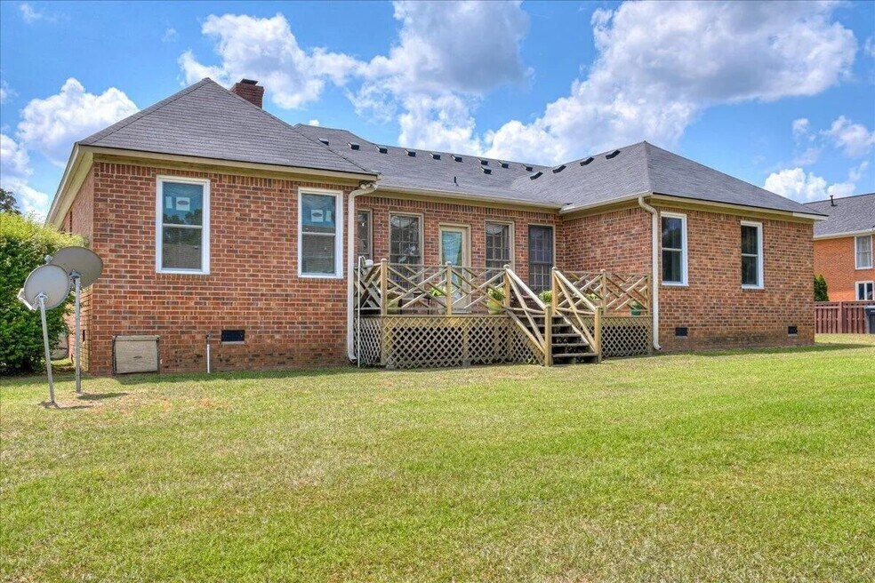 2703 Boars Head Rd
