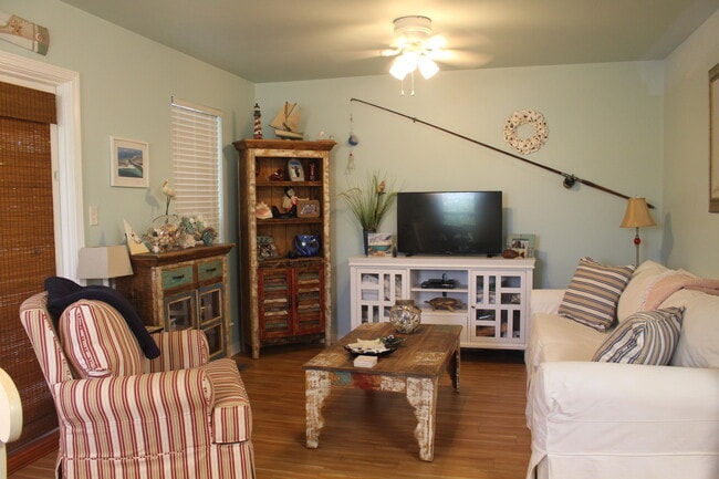 Photo - 88 Hutchinson St