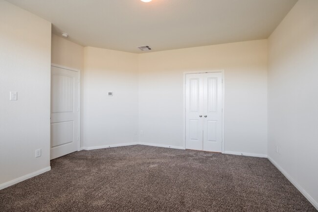 Building Photo - 15825 Roberto Clemente Ct