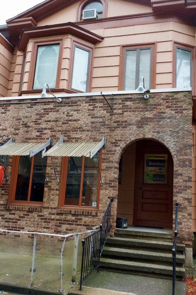 Photo - 1150 Chapel St