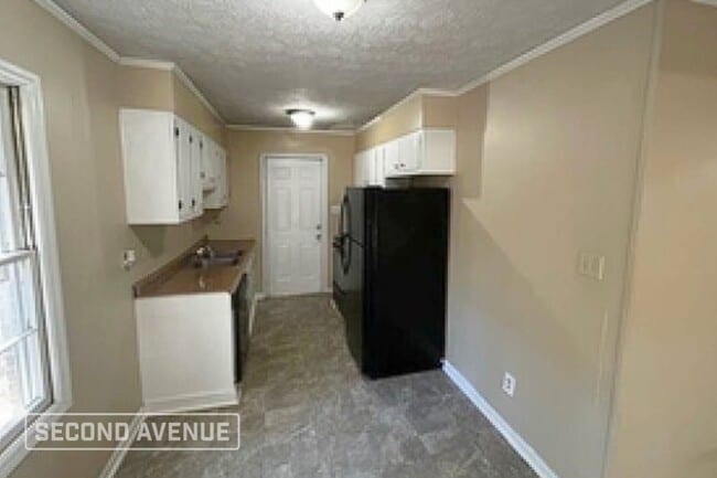 Photo - 4407 Golden Rd