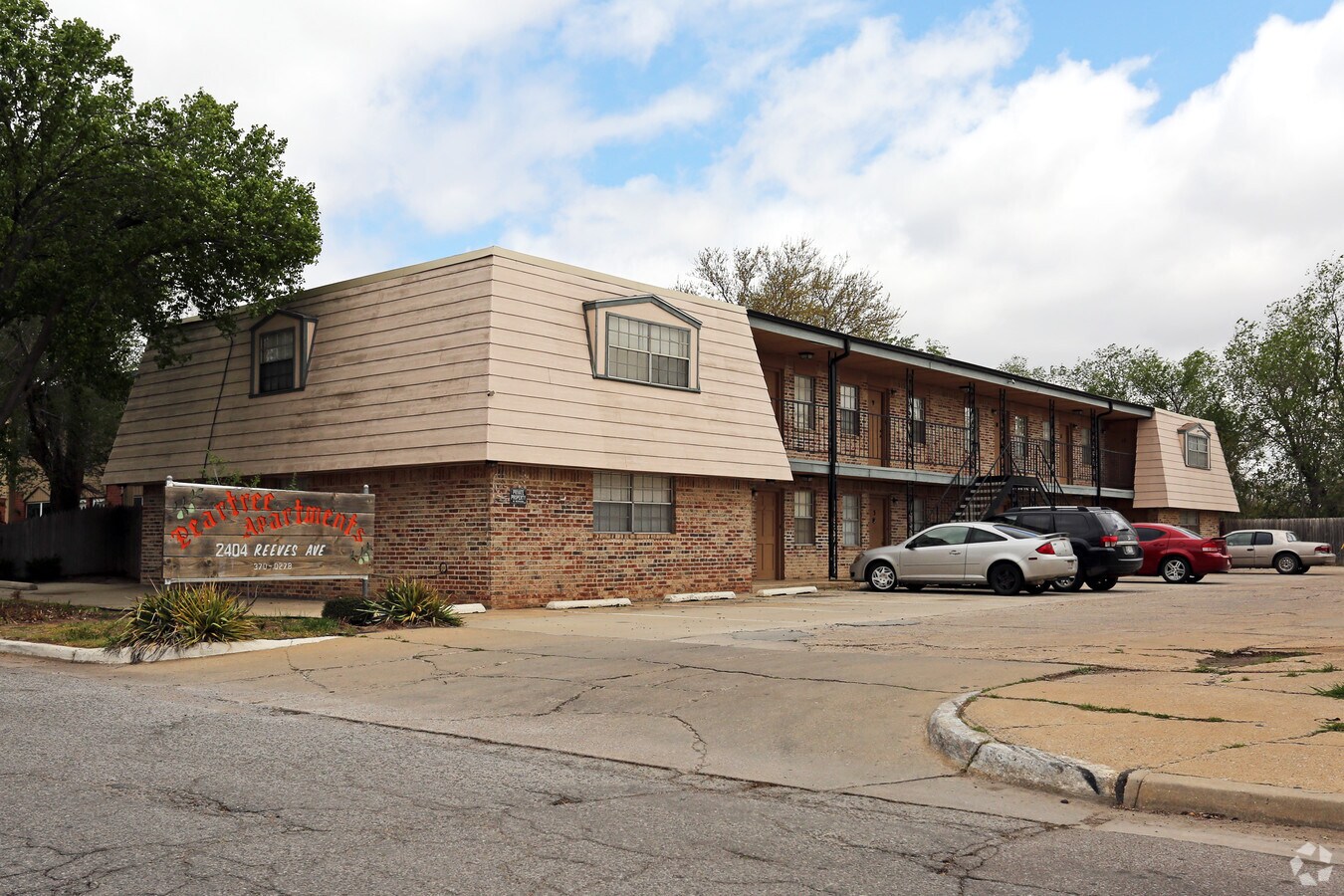 Photo - Peartree Apartments