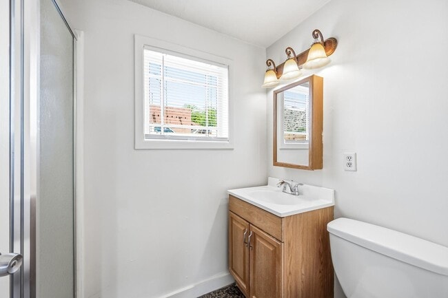 Photo - 9427 N 1st Ave