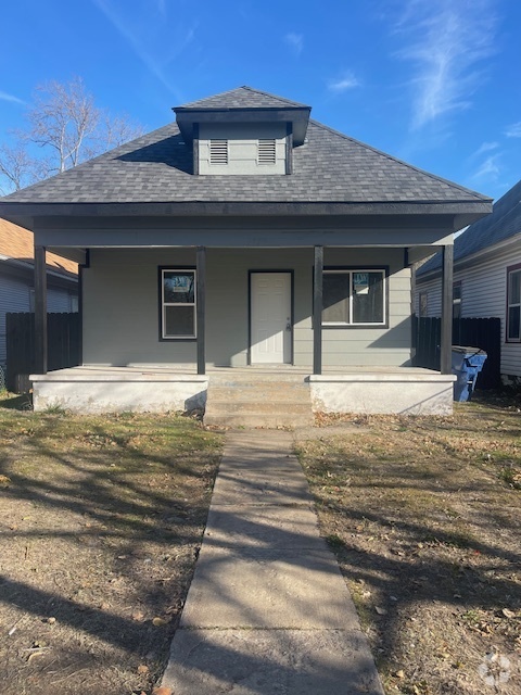 Building Photo - 1710 S Water St Rental