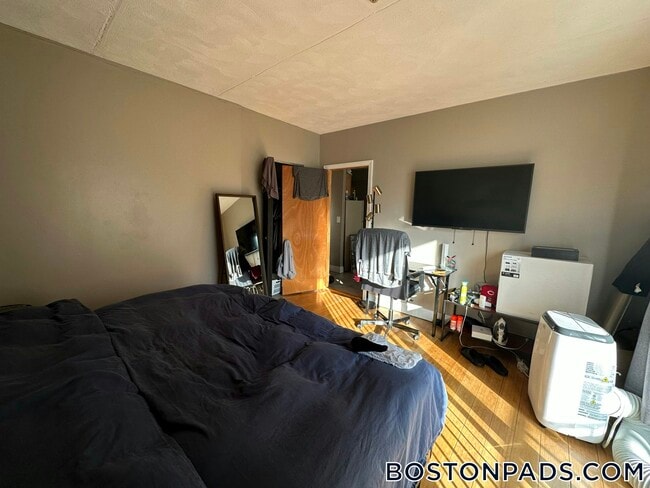 Photo - 175 Adams St Apartment Unit 13