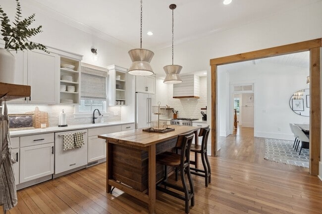 Photo - 1226 Adams St