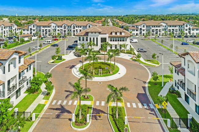 Legacy Las Palmas