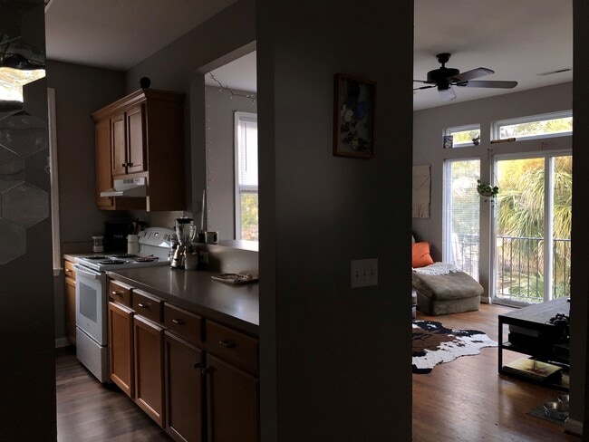 Photo - 187 Coming St Unit B