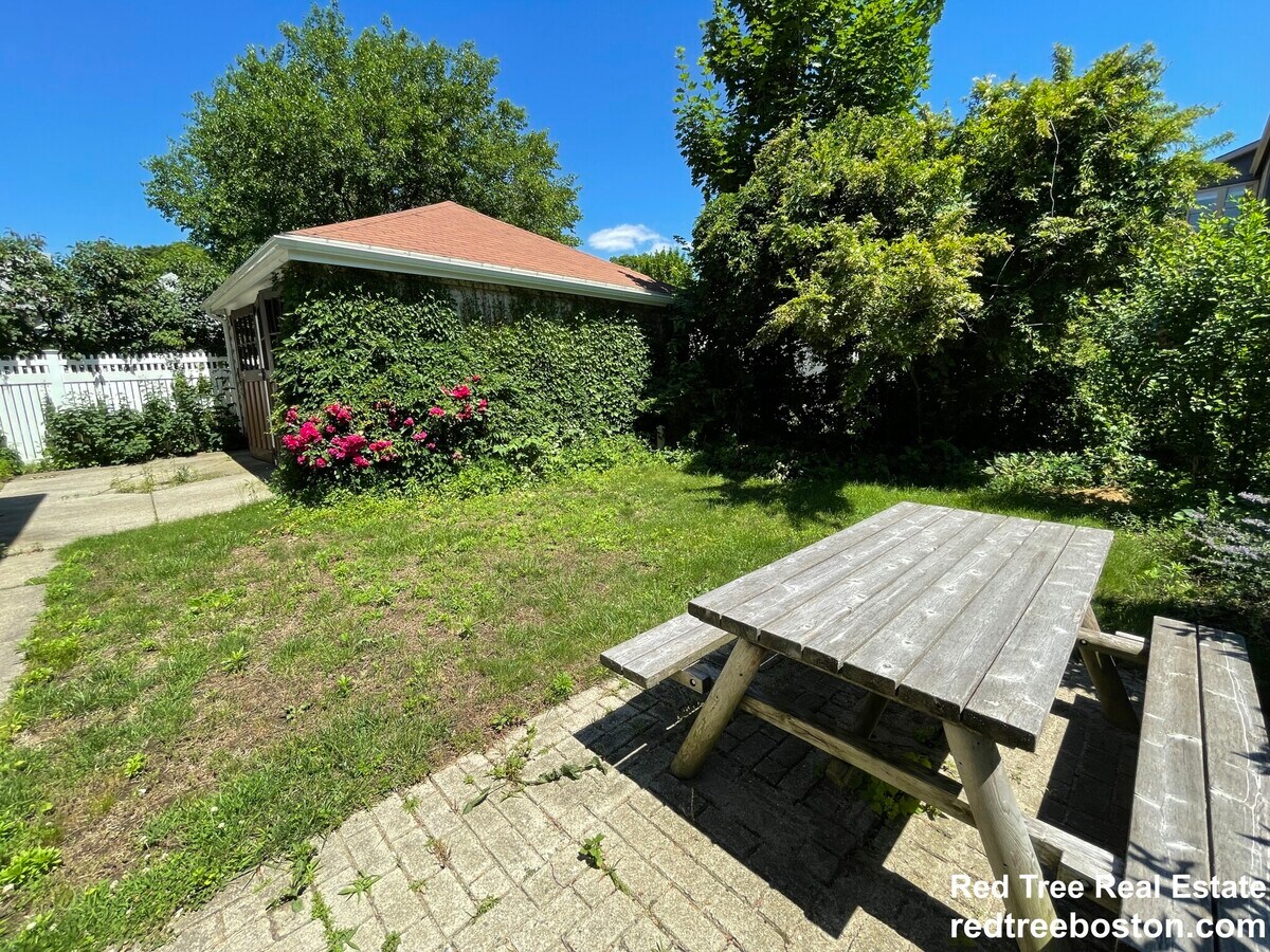Photo - 62 Newport St Unit 2