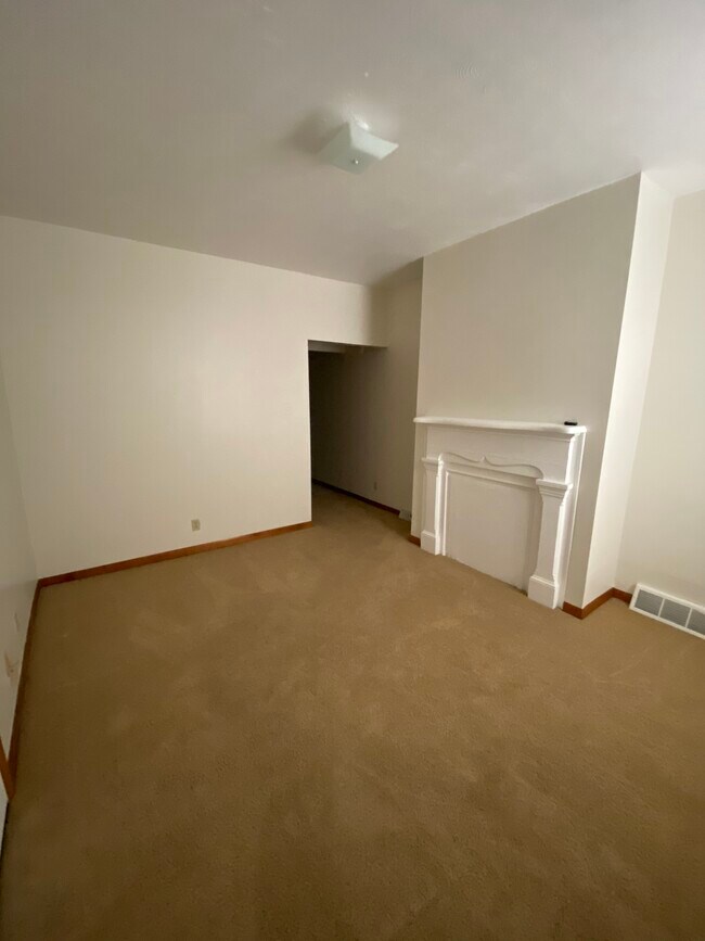 Photo - 2410 Jane St Unidad 1