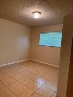 10118 Kirkbluff Dr