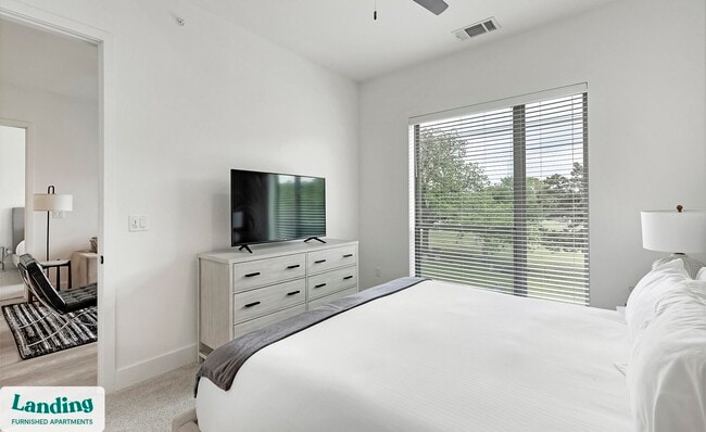 Photo - 650 E Sycamore St Unit 3207