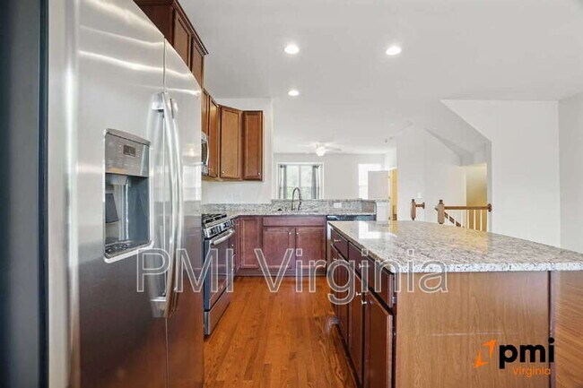 Photo - 315 W Constance Rd