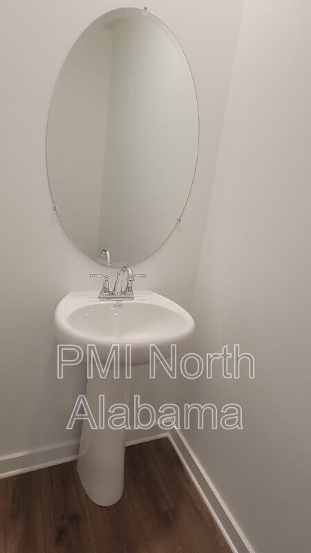 Photo - 7601 Discovery Pt Dr NW