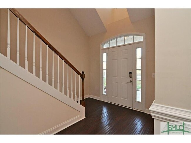 Photo - 165 Butler Dr