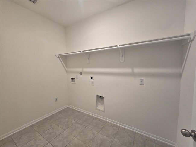 Photo - 7318 Parkview Dr