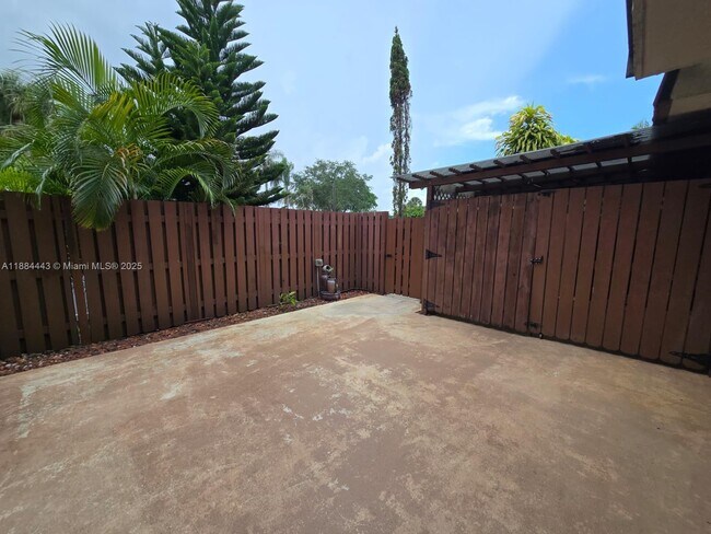 Photo - 1150 SW 118th Terrace