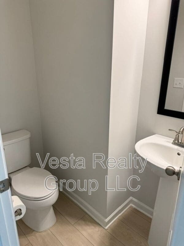 Photo - 471 Payne Dr