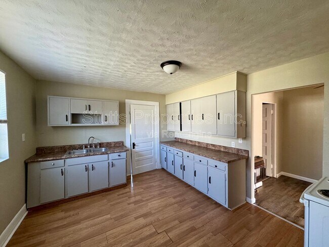 Photo - 519 Willow St