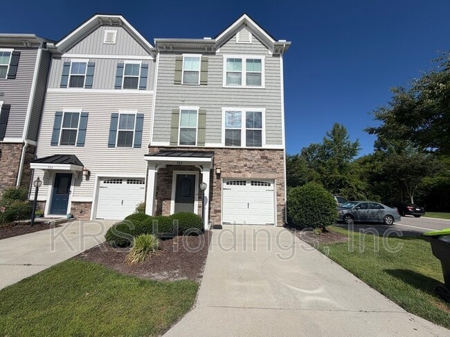 Building Photo - 308 Covington Dr