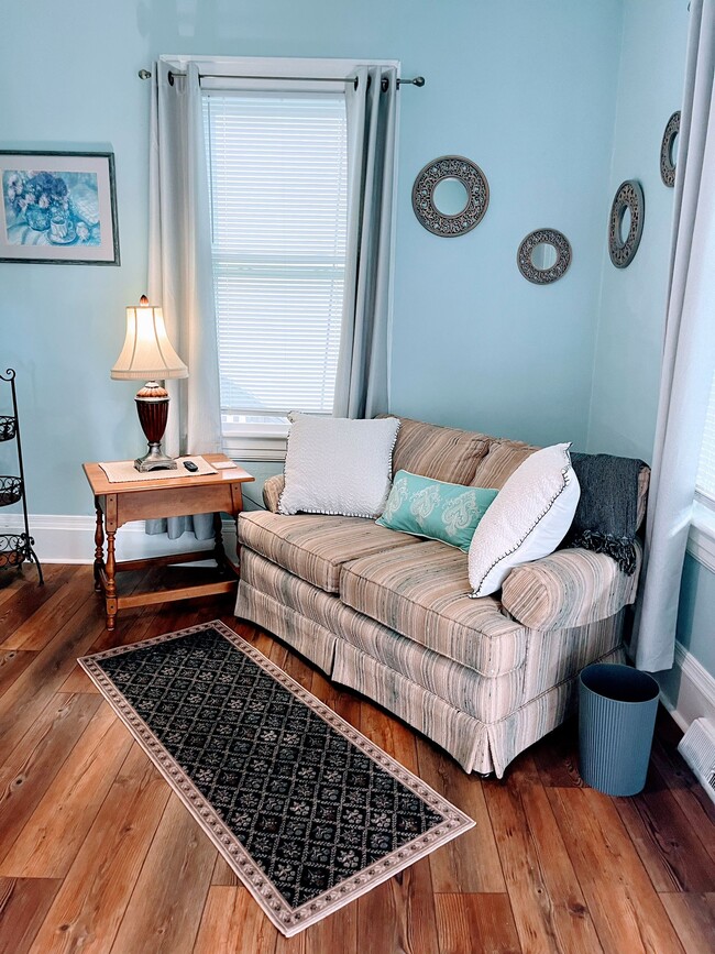 Photo - 684 Montrose Ave SE Apartment Unit 684A Montrose Ave. SE - C