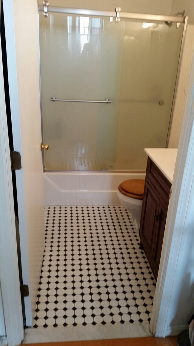 Photo - 350 W 4th St Unit 408