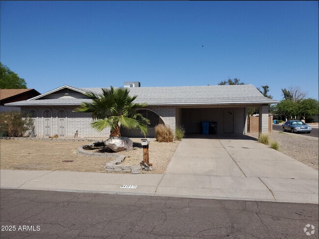 Building Photo - 11815 N 42nd Dr Rental