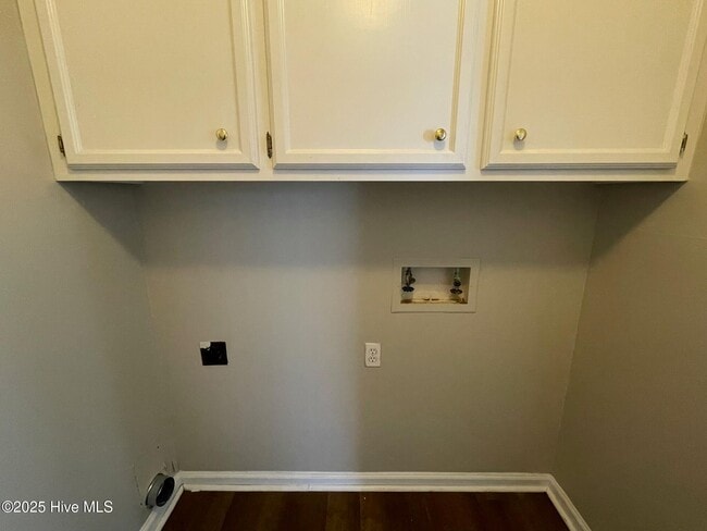 Photo - 3915 Sterling Pointe Dr