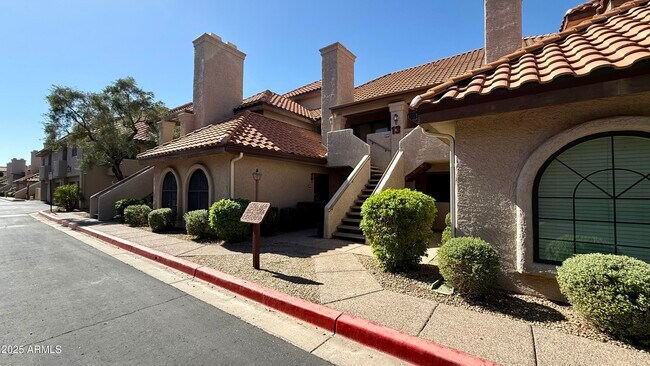 Building Photo - 1211 N Miller Rd