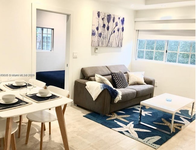 Photo - 700 16th St Unit 1