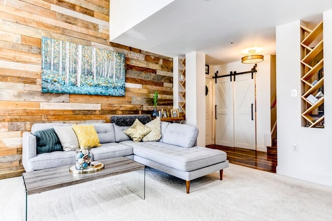 Photo - Rare Top-Floor, 2-Level Luxury End-Unit Condo with Loft in Alexandria!